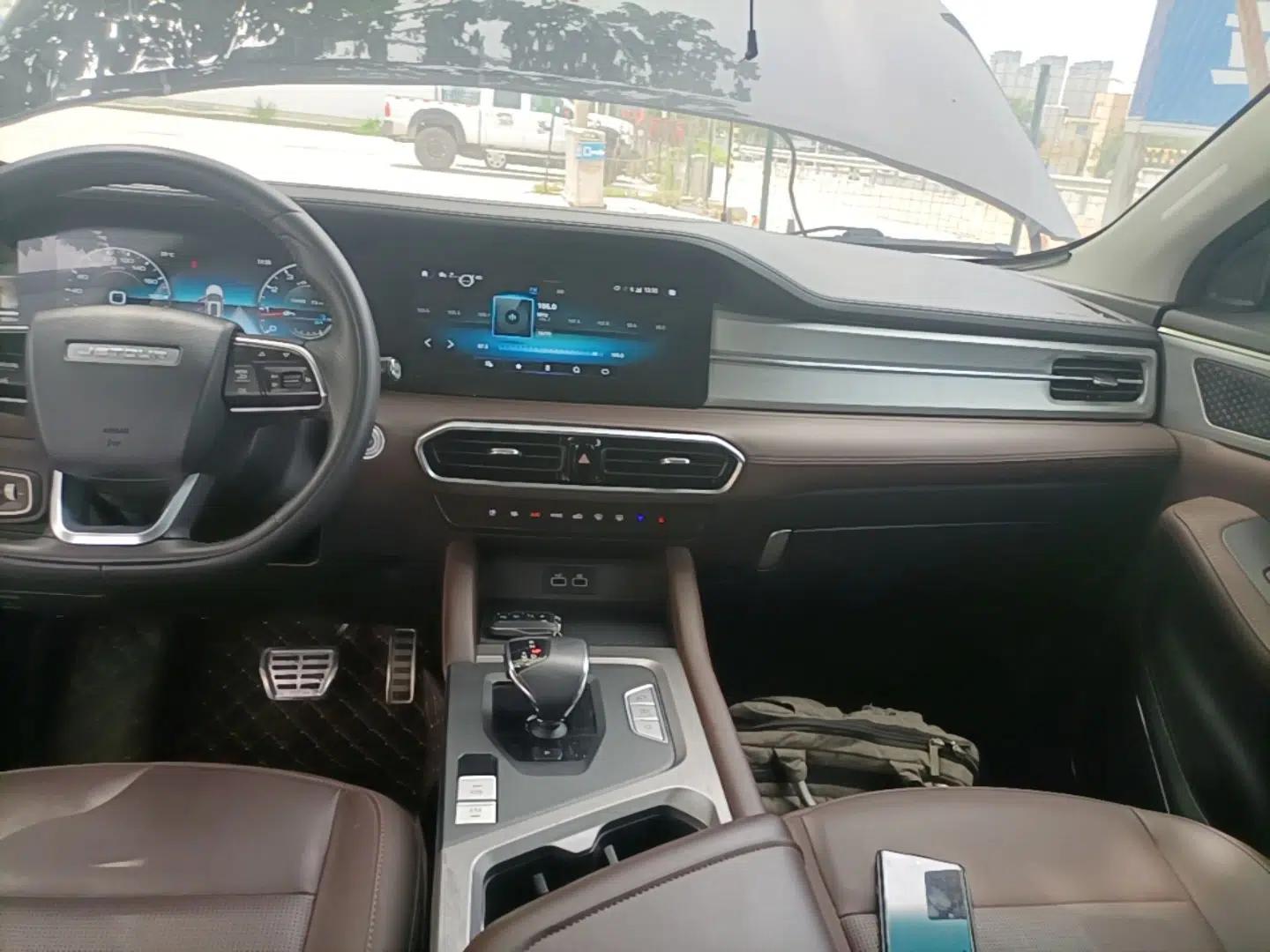 Used JETOUR X90 PLUS 2023 Facelift 1.6TD DCT Villa 7-Seater — миниатюра 15
