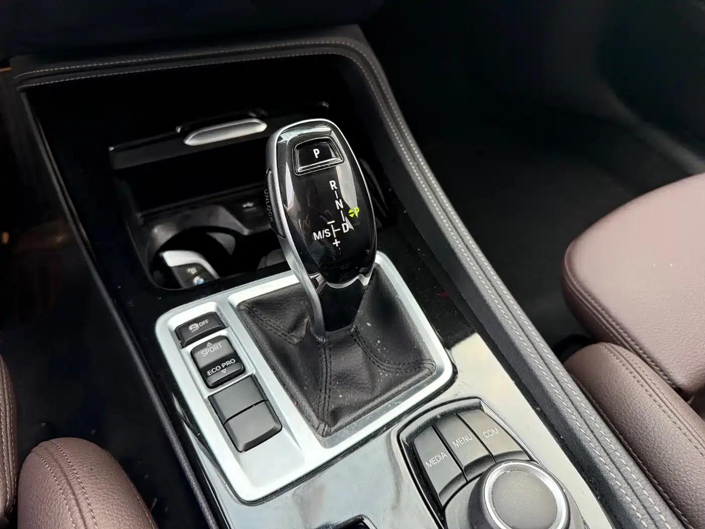 2020 BMW 1 Series 125i Leading M Sport Package — миниатюра 12