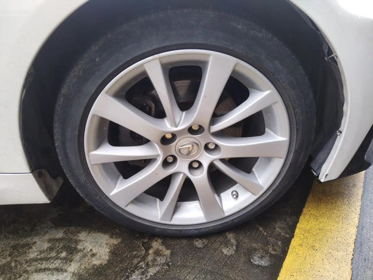 Used Lexus IS 2011 250C — миниатюра 8
