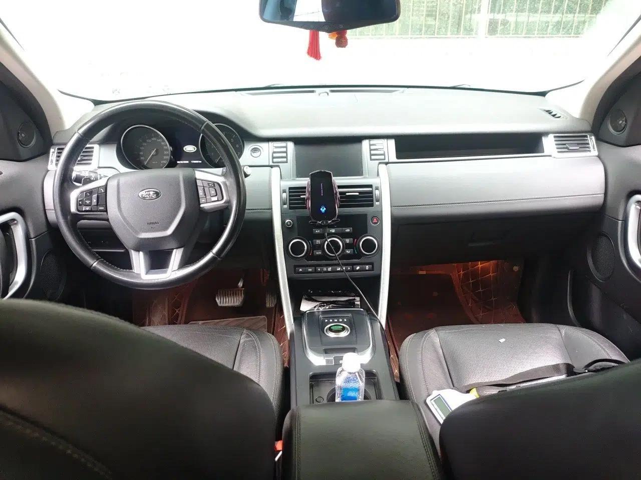 Used Land Rover Discovery Sport 2016 2.0T SE — миниатюра 9