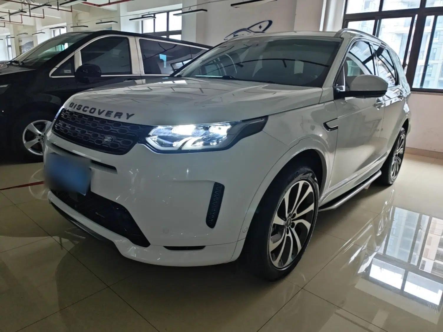 Used Land Rover Discovery Sport 2022 Restyled 249 PS R-Dynamic SE Performance Tech Edition 5 Seats — миниатюра 1