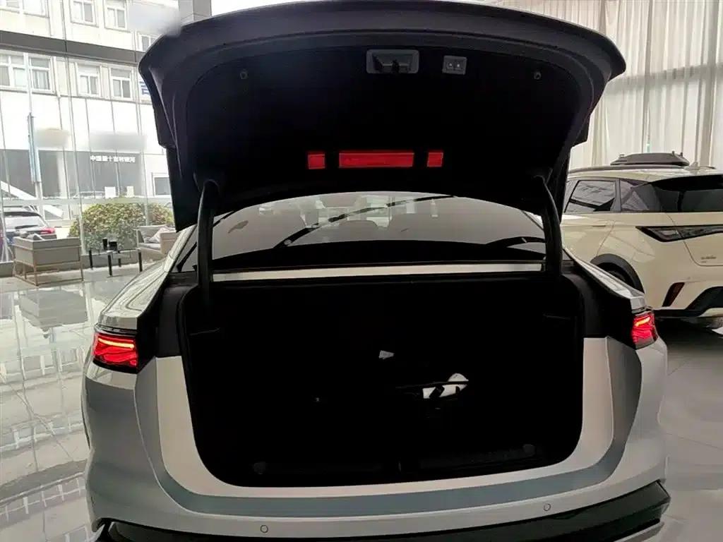 Han L 2025 EV All-Wheel Drive LiDAR Flagship Edition — миниатюра 19
