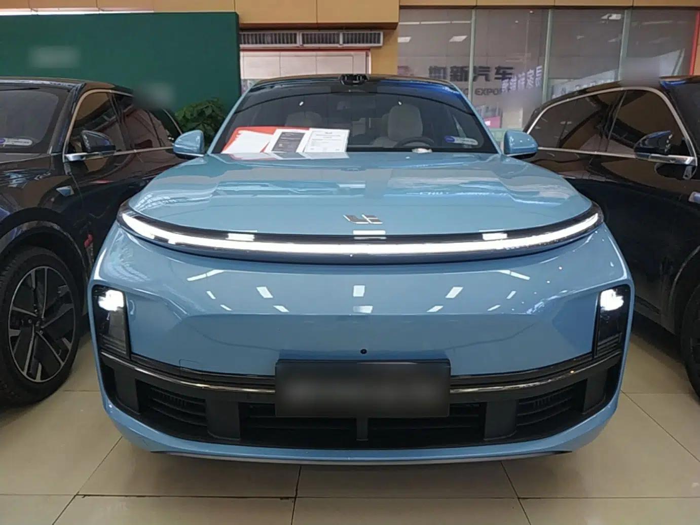 Used Li Auto L8 2025 Ultra Smart Refreshed Edition — миниатюра 2