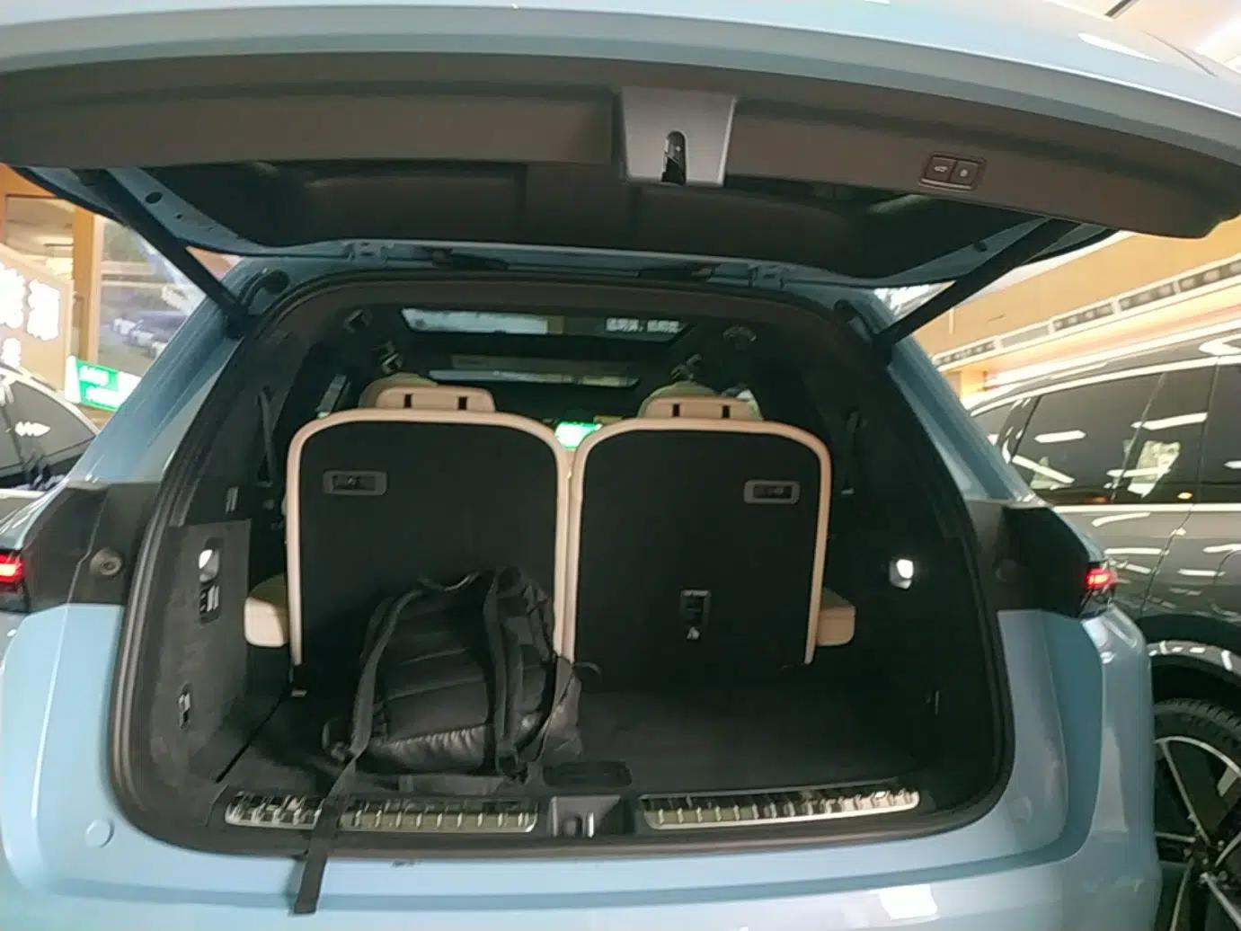 Used Li Auto L8 2025 Ultra Smart Refreshed Edition — миниатюра 27