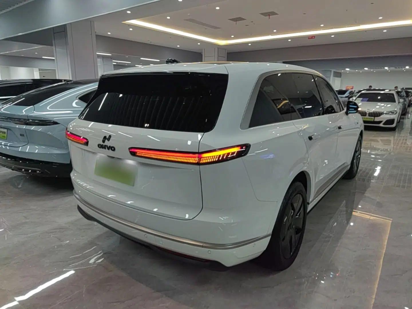 Used ONVO Luxeed L90 2025 Model—Pro Six-Seater Version — миниатюра 6