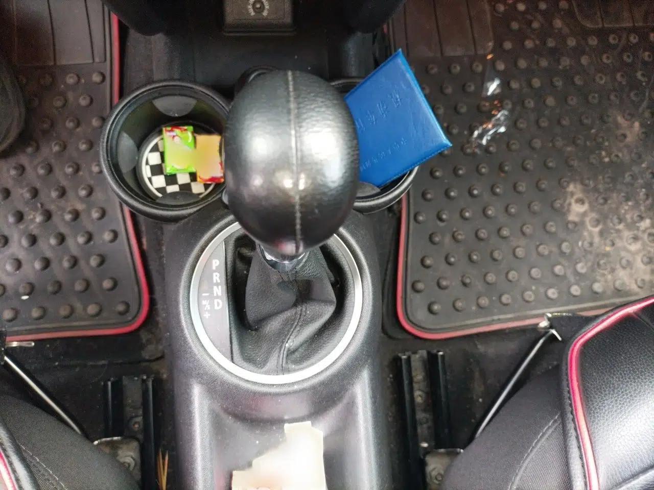 Used MINI 2011 1.6L COOPER Fun — миниатюра 13