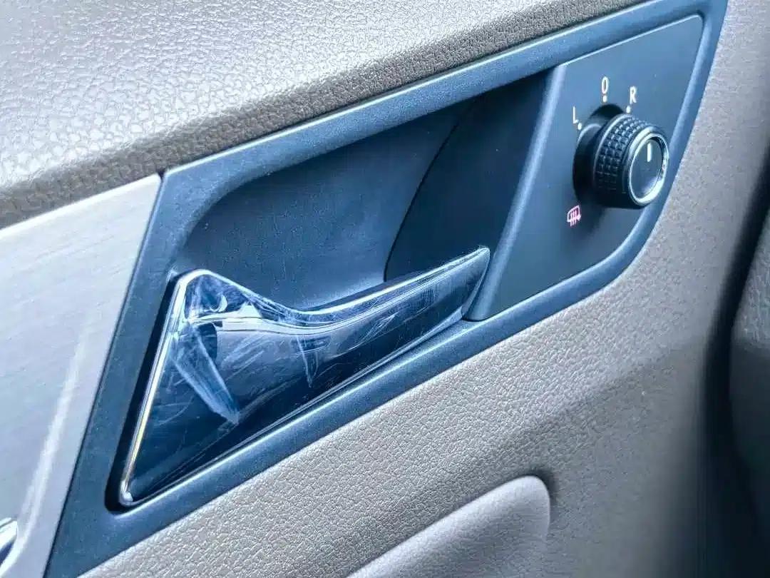 2013 Volkswagen Bora 1.6L Automatic Luxury Edition — миниатюра 14