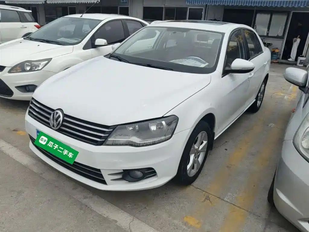 2014 Volkswagen Bora 1.6L Automatic Comfort Model — миниатюра 1
