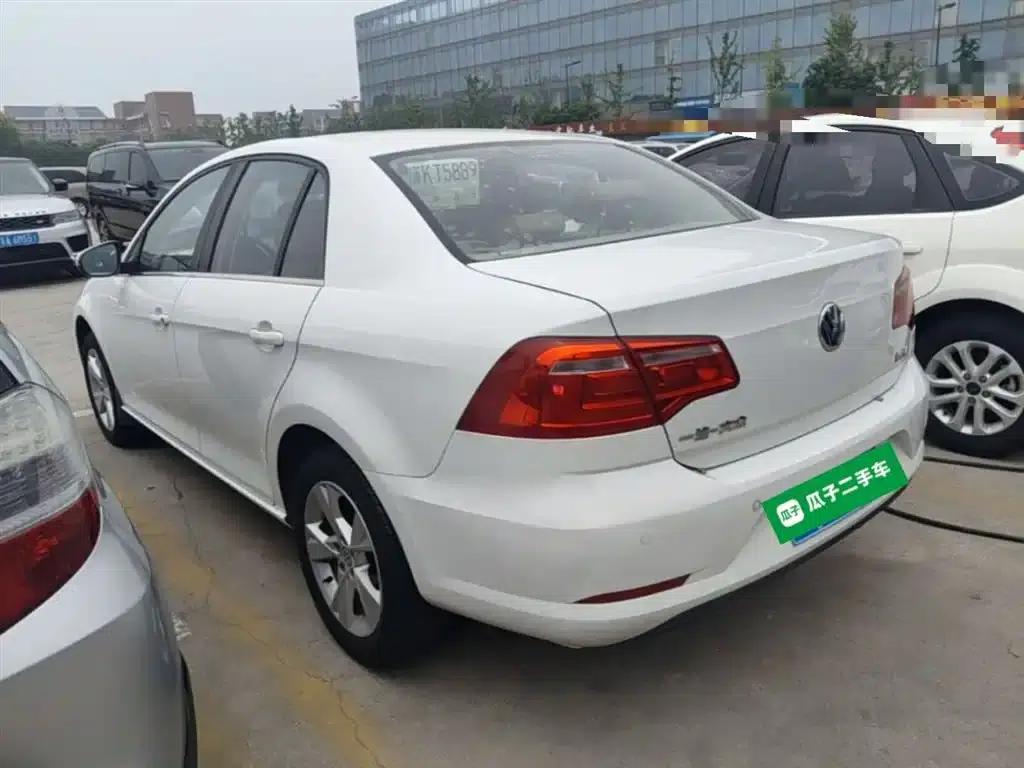 2014 Volkswagen Bora 1.6L Automatic Comfort Model — миниатюра 5