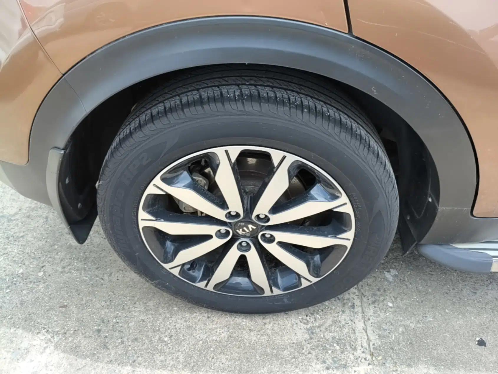 Used Kia KX5 2016 1.6T Automatic Two-Wheel Drive DLX — миниатюра 11