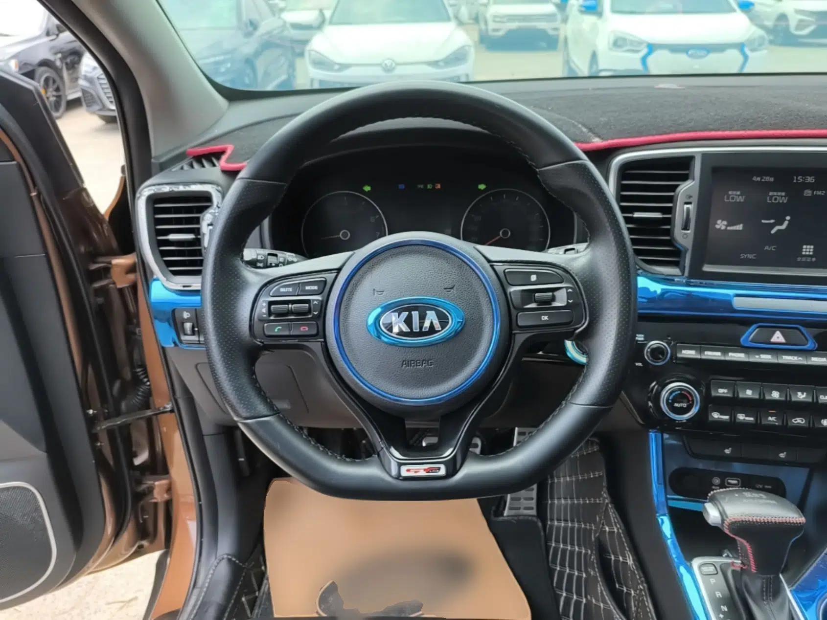 Used Kia KX5 2016 1.6T Automatic Two-Wheel Drive DLX — миниатюра 13