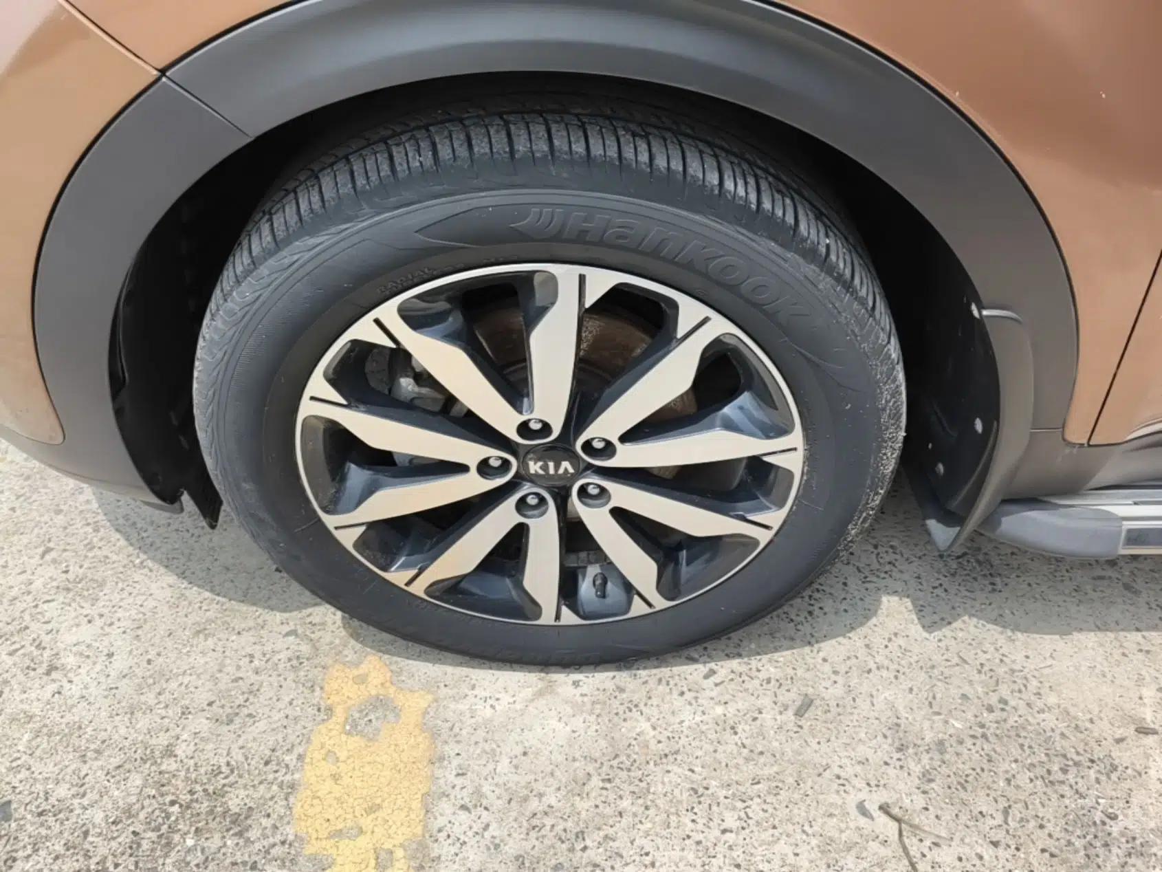 Used Kia KX5 2016 1.6T Automatic Two-Wheel Drive DLX — миниатюра 10