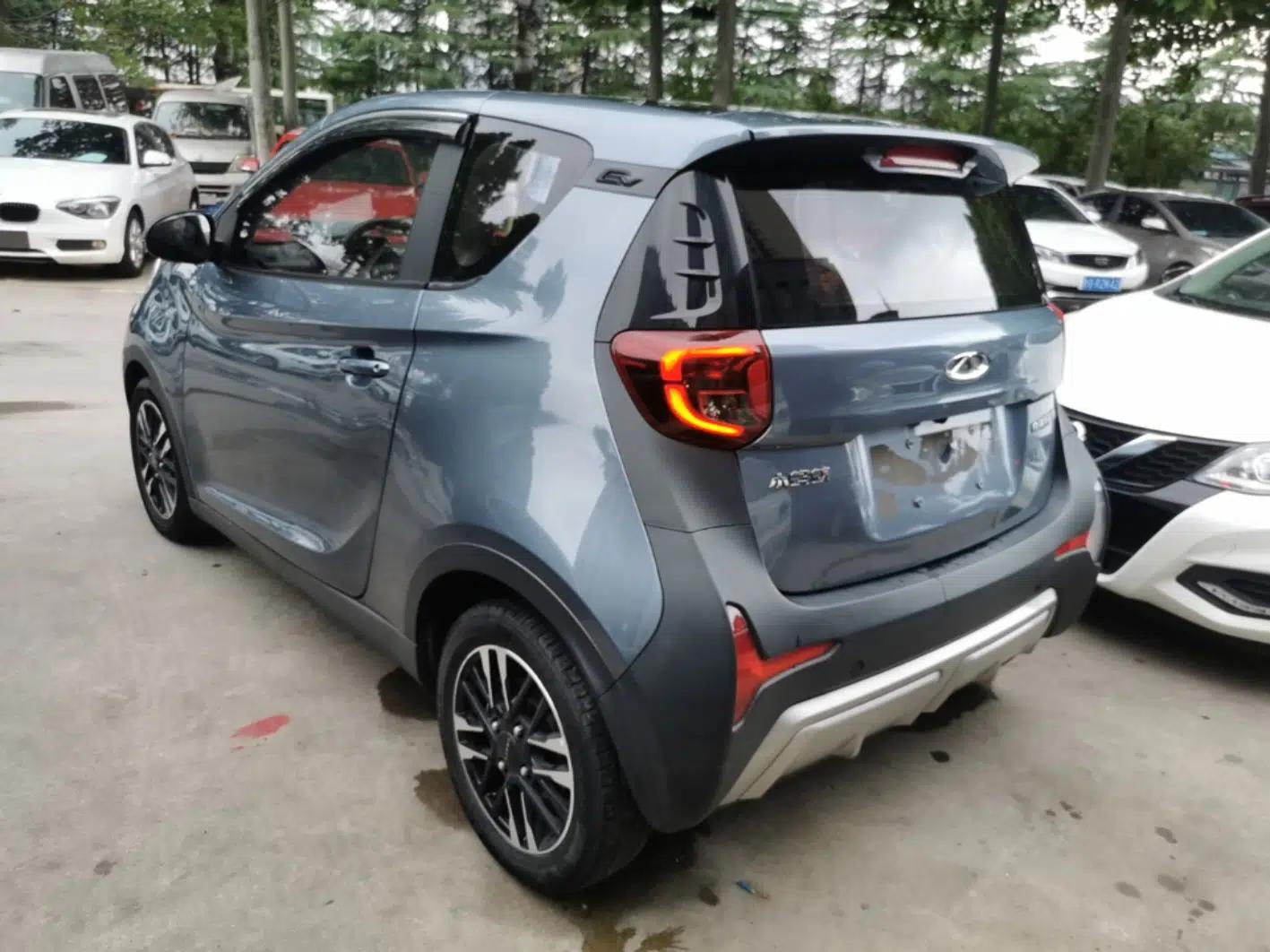 Used Chery QQ Little Ant 2022 Sweet Pink Edition Half-Sugar Version Lithium Iron Phosphate 30 kW 301 km — миниатюра 4