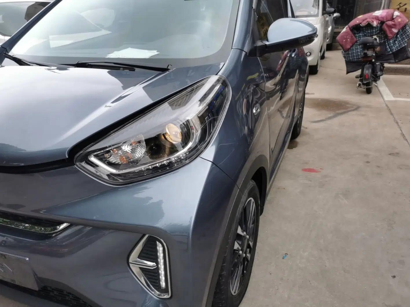 Used Chery QQ Little Ant 2022 Sweet Pink Edition Half-Sugar Version Lithium Iron Phosphate 30 kW 301 km — миниатюра 8