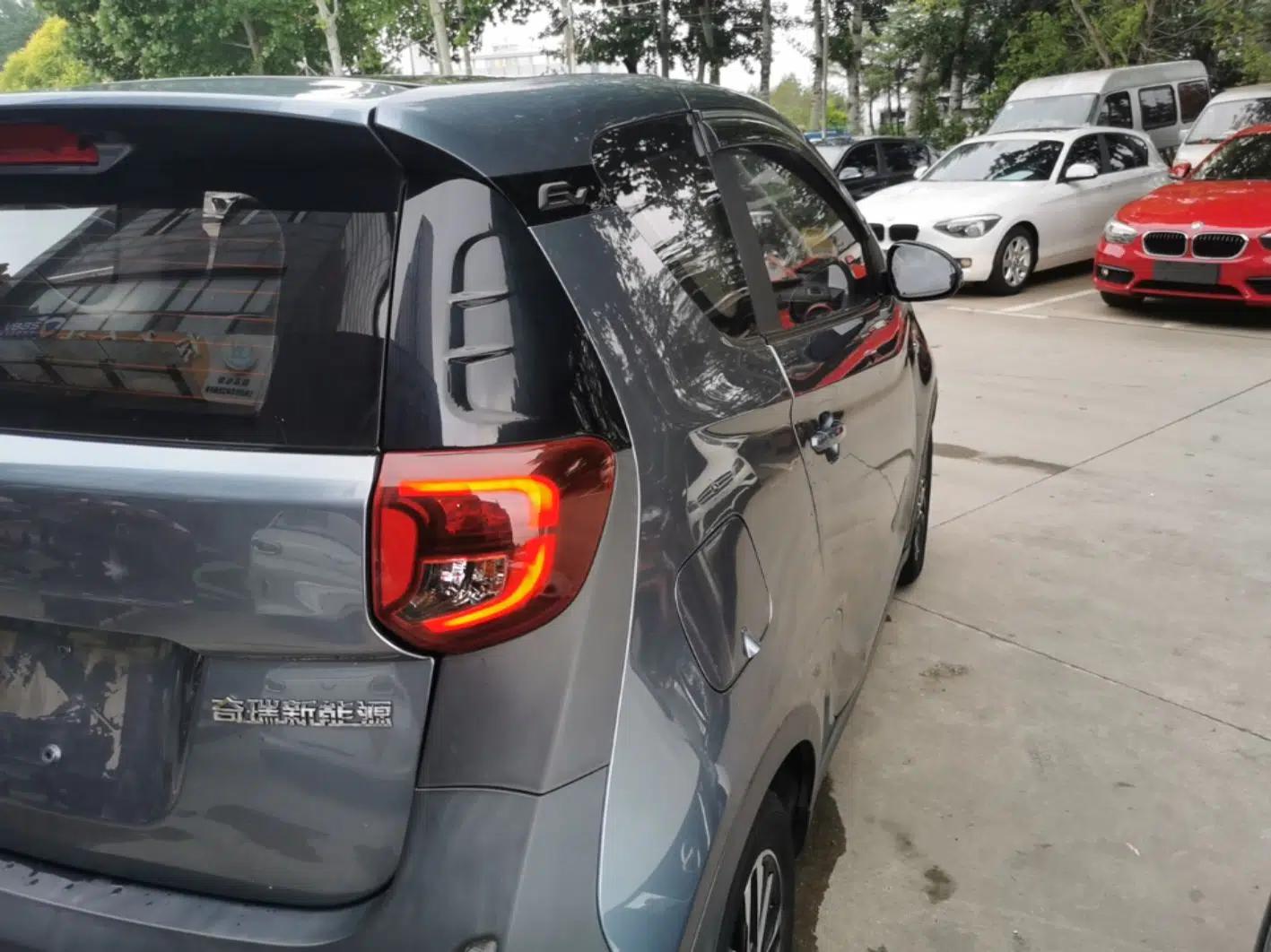 Used Chery QQ Little Ant 2022 Sweet Pink Edition Half-Sugar Version Lithium Iron Phosphate 30 kW 301 km — миниатюра 9