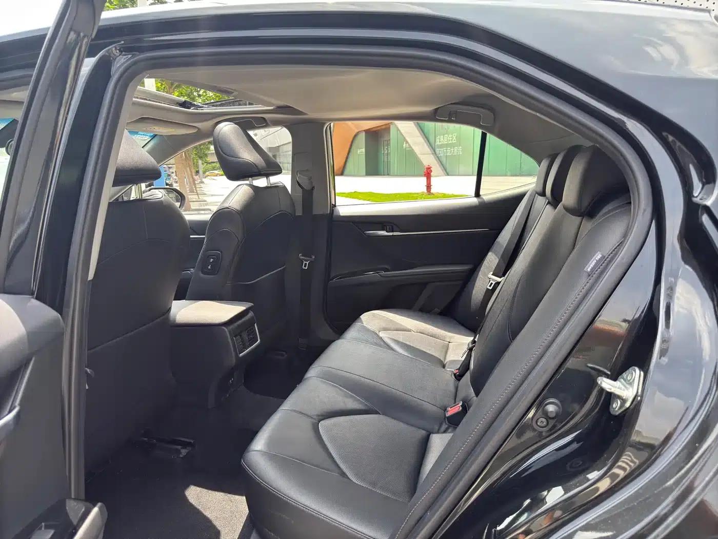 2021 Camry 2.0G Luxury Edition — миниатюра 9