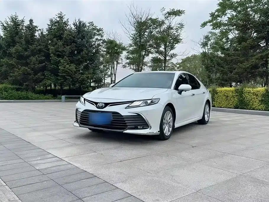 2021 Camry 2.0G Luxury Edition — миниатюра 2