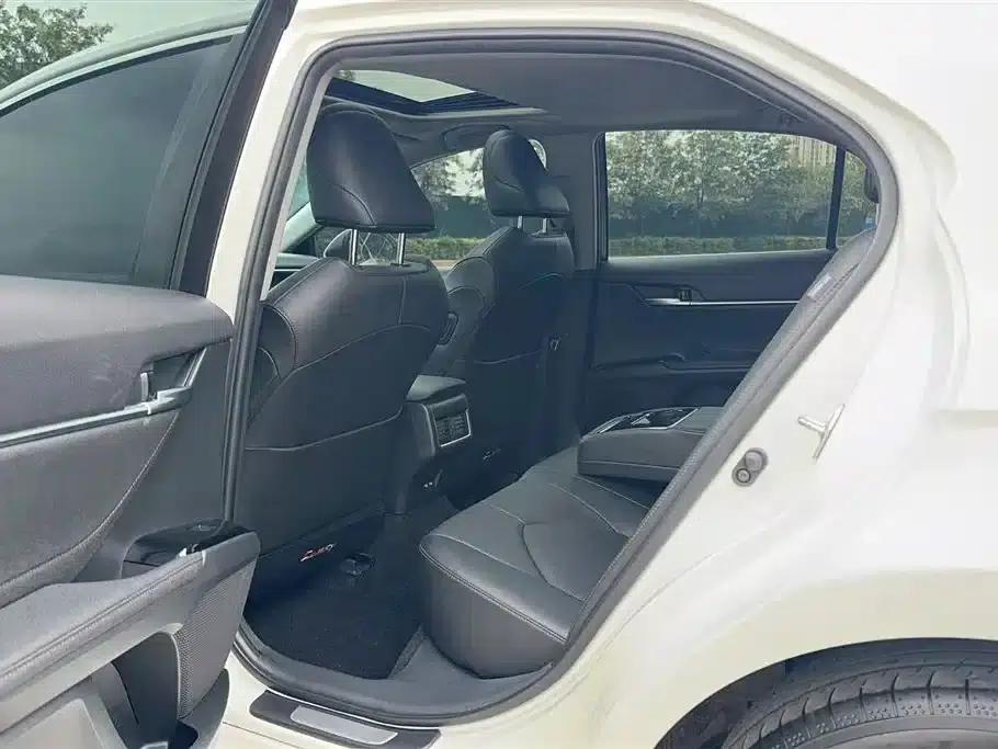2021 Camry 2.0G Luxury Edition — миниатюра 20