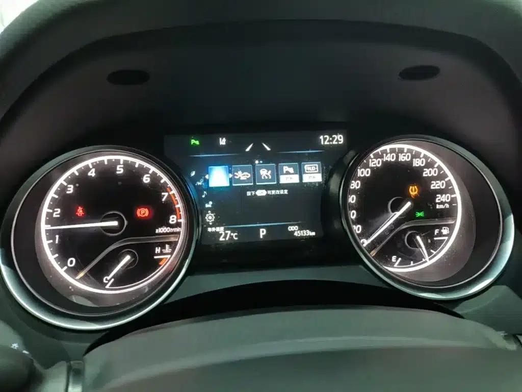 2021 Camry 2.0G Luxury Edition — миниатюра 12