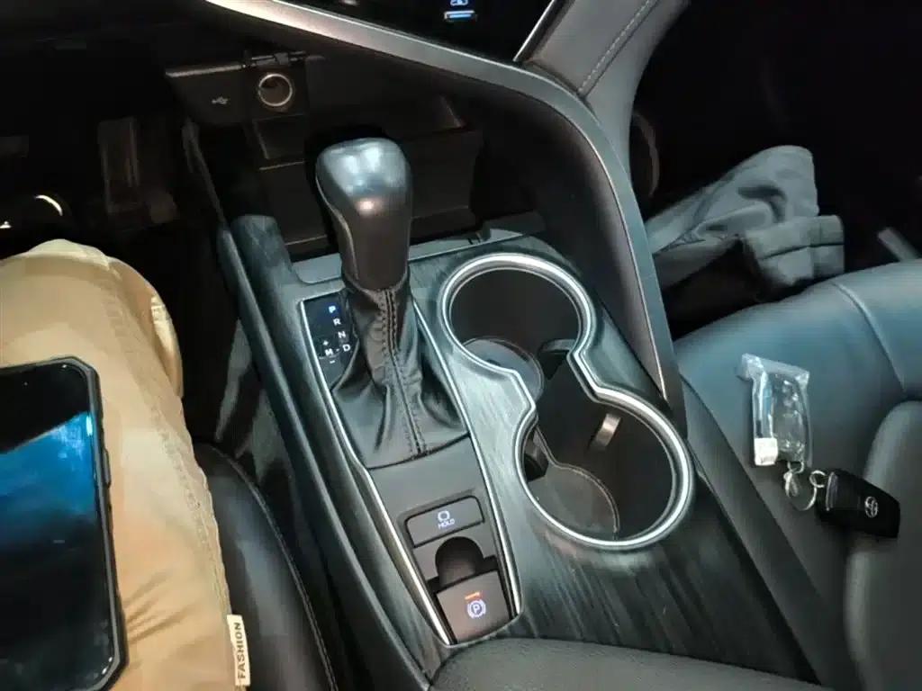 2021 Camry 2.0G Luxury Edition — миниатюра 14