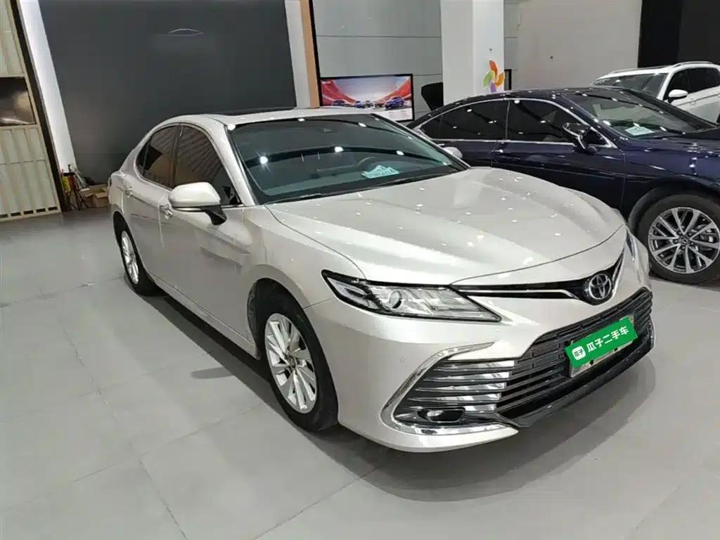 2021 Camry 2.0G Luxury Edition — миниатюра 4
