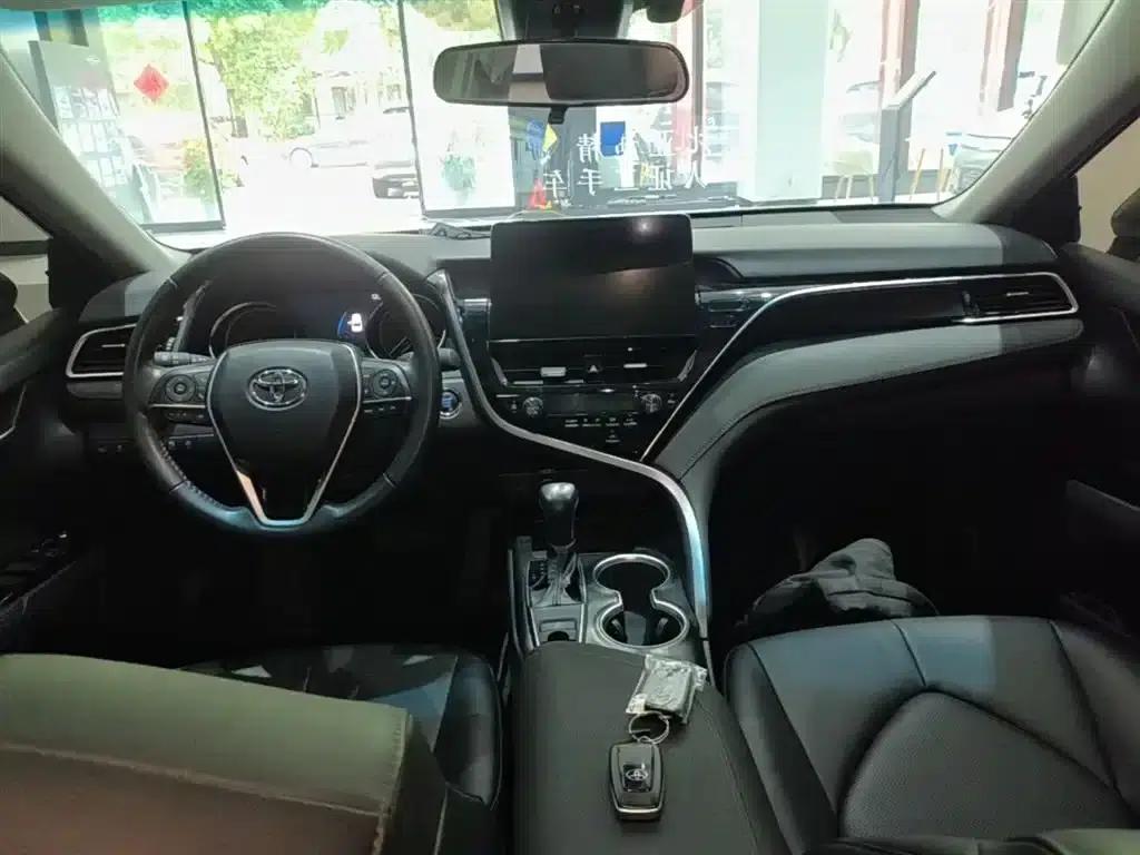 2021 Camry 2.0G Luxury Edition — миниатюра 10