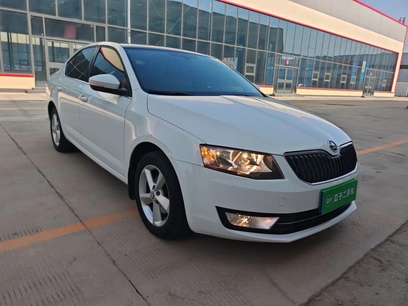 Used Skoda Octavia 2015 1.4TSI DSG Yijun Edition — миниатюра 3