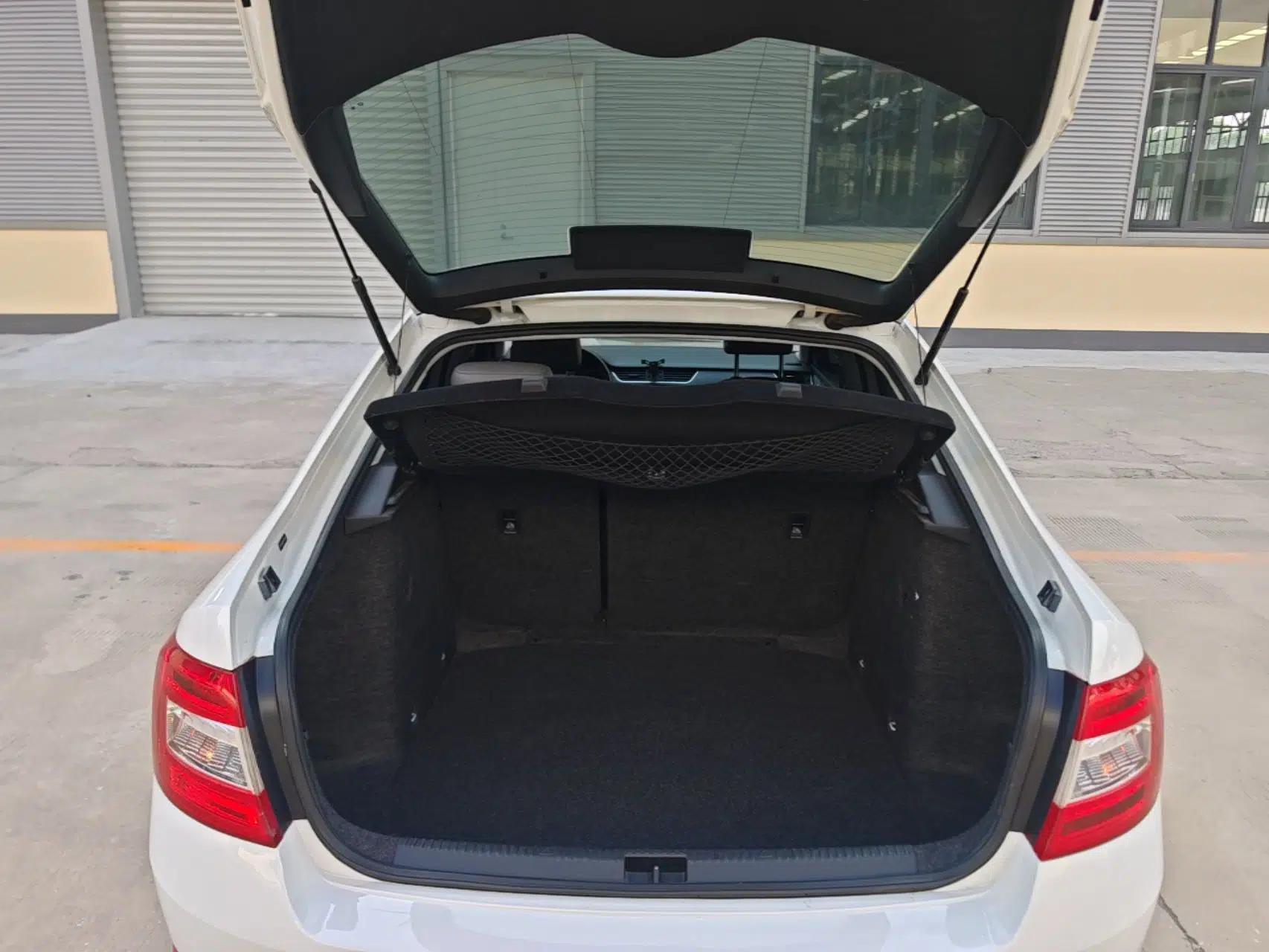 Used Skoda Octavia 2015 1.4TSI DSG Yijun Edition — миниатюра 22