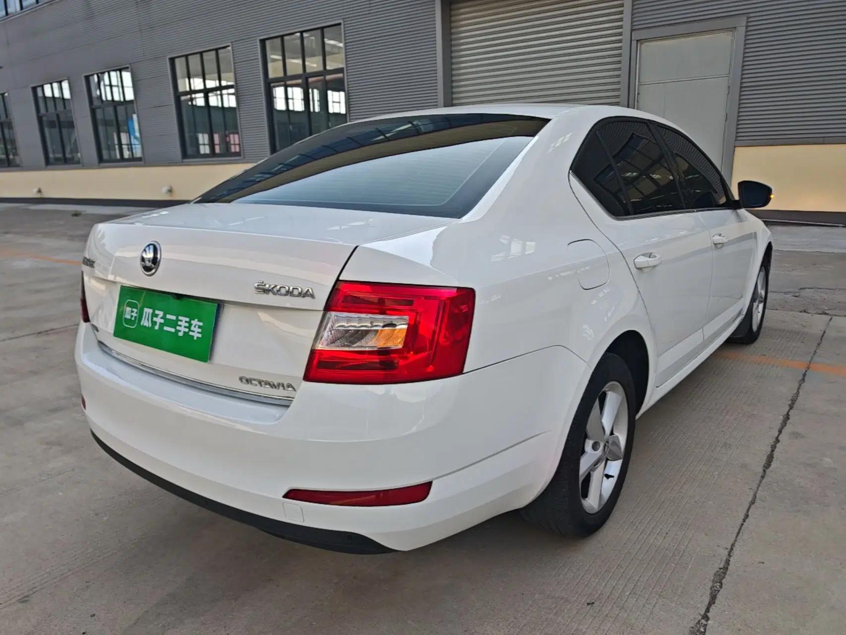 Used Skoda Octavia 2015 1.4TSI DSG Yijun Edition — миниатюра 6