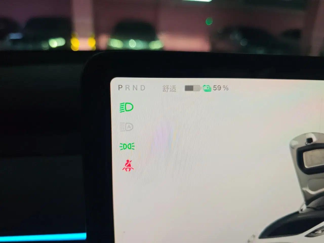 Used Tesla Model Y 2024 Rear-Wheel-Drive Version — миниатюра 11