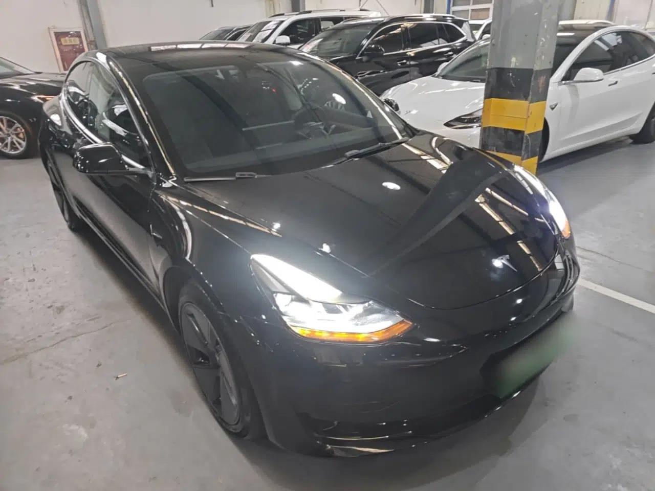 Used Tesla Model 3 2022 Rear-Wheel-Drive Version — миниатюра 3