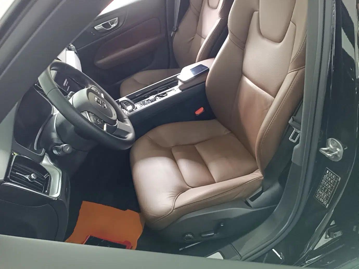 Used Volvo S60 2023 B4 Zhiyi Luxury Edition — миниатюра 17