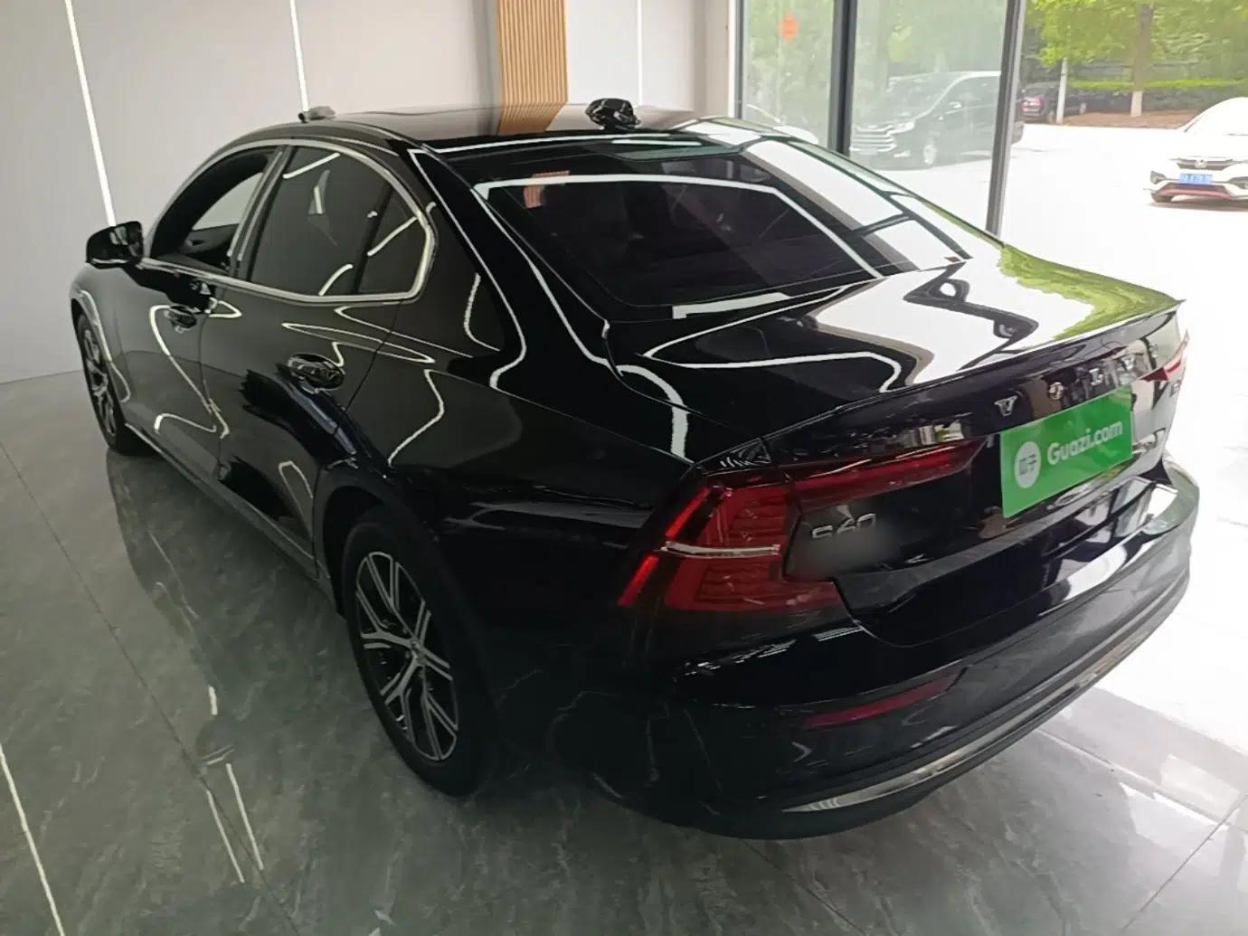 Used Volvo S60 2023 B4 Zhiyi Luxury Edition — миниатюра 4