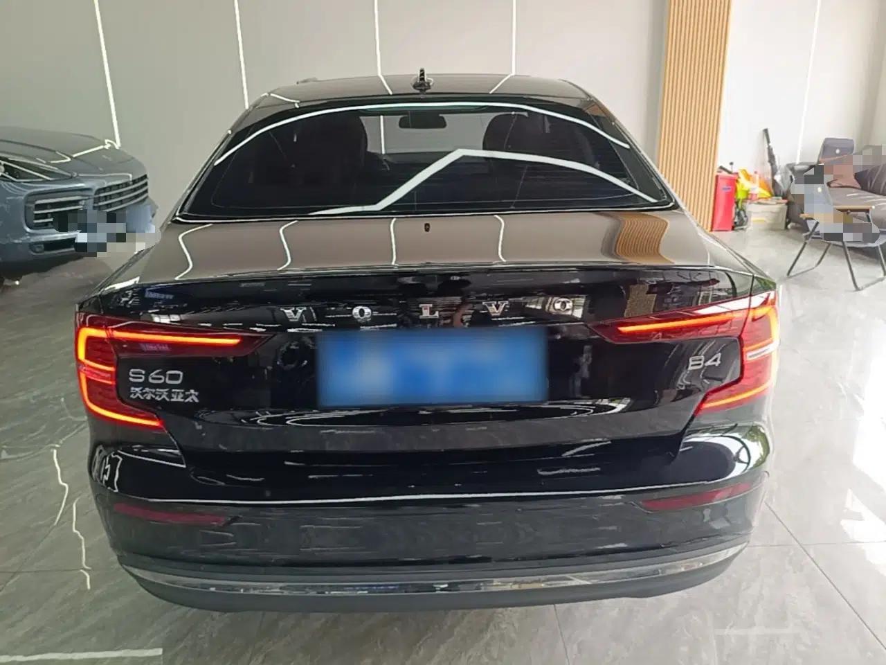Used Volvo S60 2023 B4 Zhiyi Luxury Edition — миниатюра 5