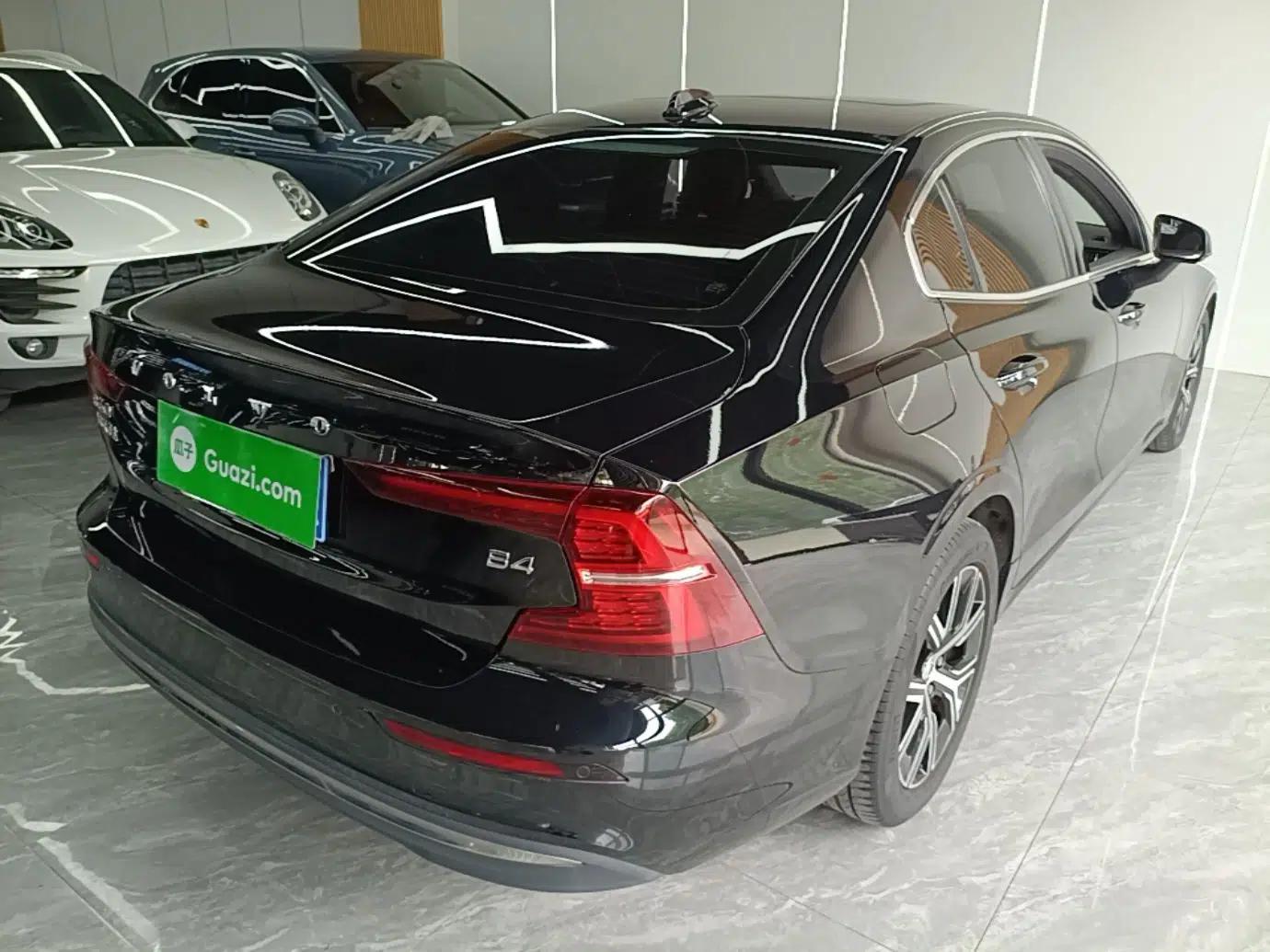Used Volvo S60 2023 B4 Zhiyi Luxury Edition — миниатюра 6