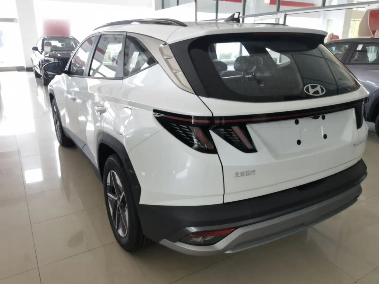 Used Hyundai Tucson 2025 Tucson L 1.5T Elite Edition — миниатюра 4