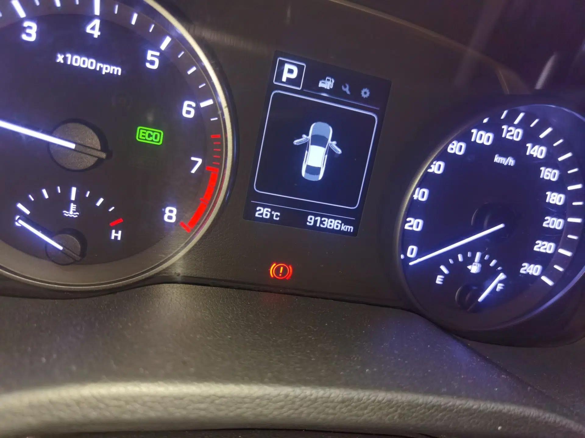Used Hyundai Elantra (6th Generation / Lingdong) 2016 1.6L Automatic ZhiXuan – Elite Version — миниатюра 12