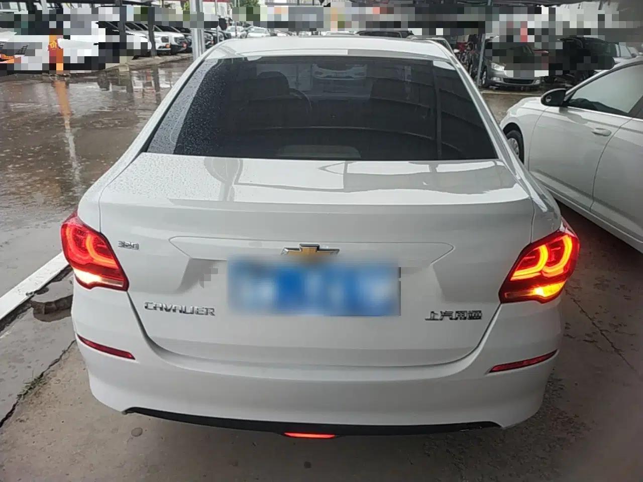 Used Chevrolet Cavalier 2019 320 Automatic Enjoyment with Sunroof — миниатюра 5