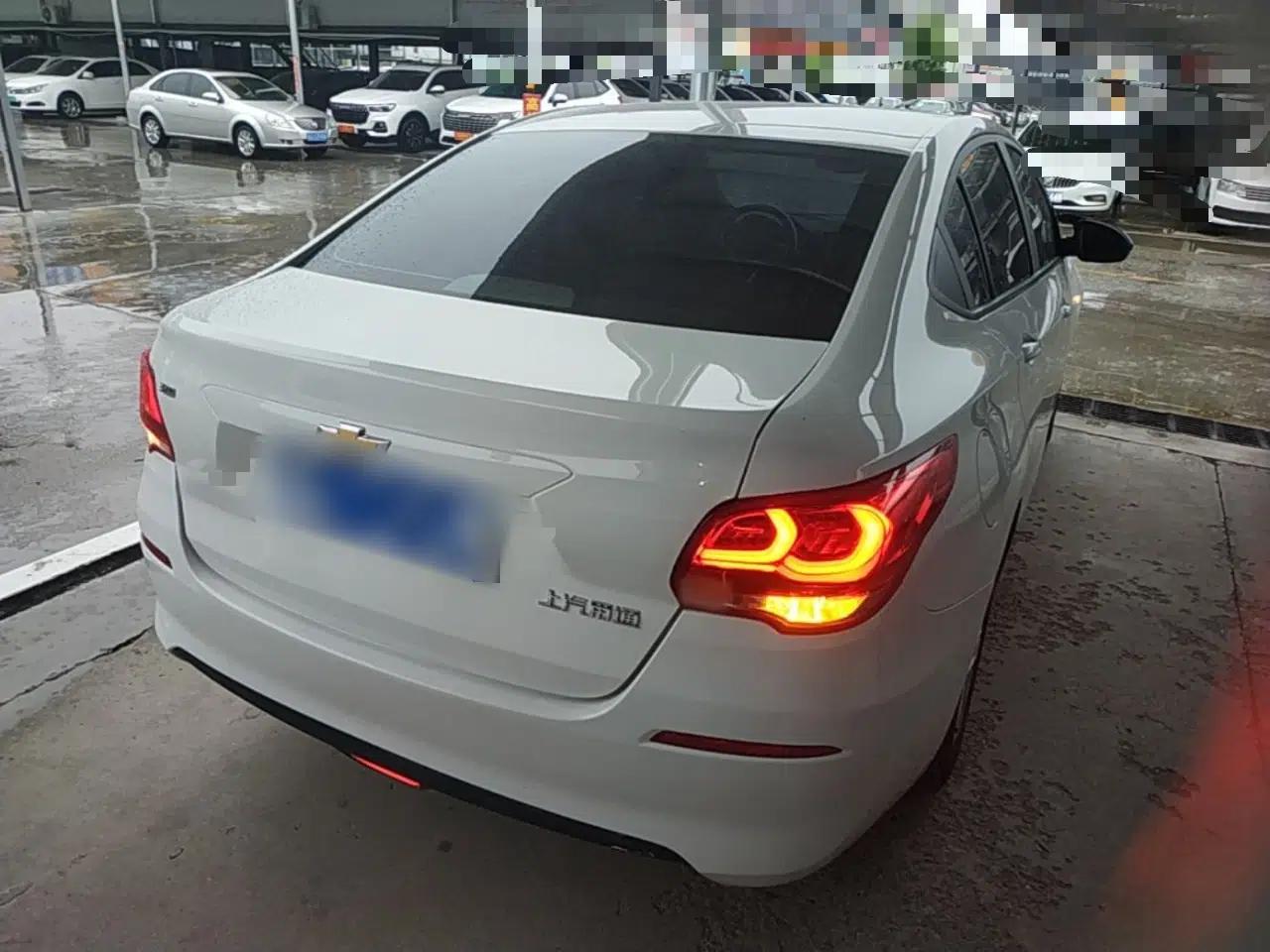 Used Chevrolet Cavalier 2019 320 Automatic Enjoyment with Sunroof — миниатюра 6