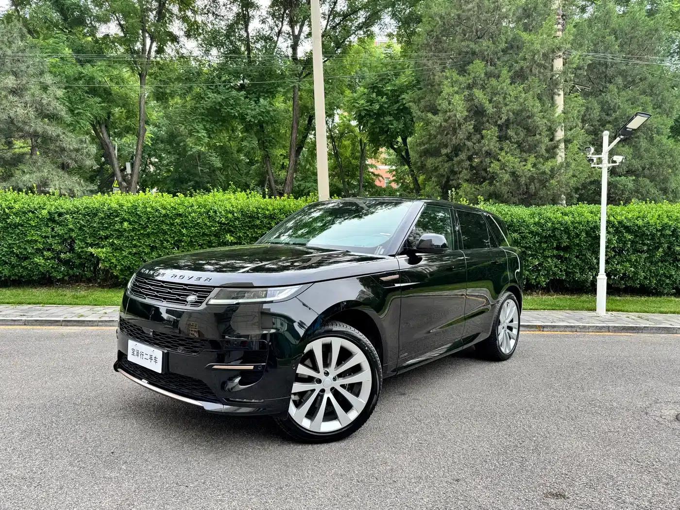 Range Rover Sport 2024 400PS Classic Edition — миниатюра 1