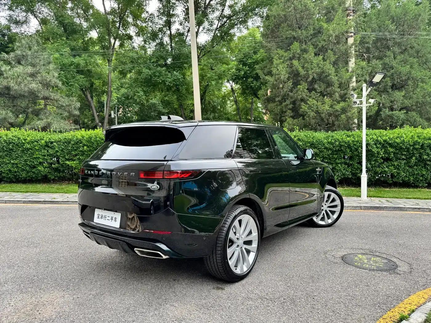 Range Rover Sport 2024 400PS Classic Edition — миниатюра 5