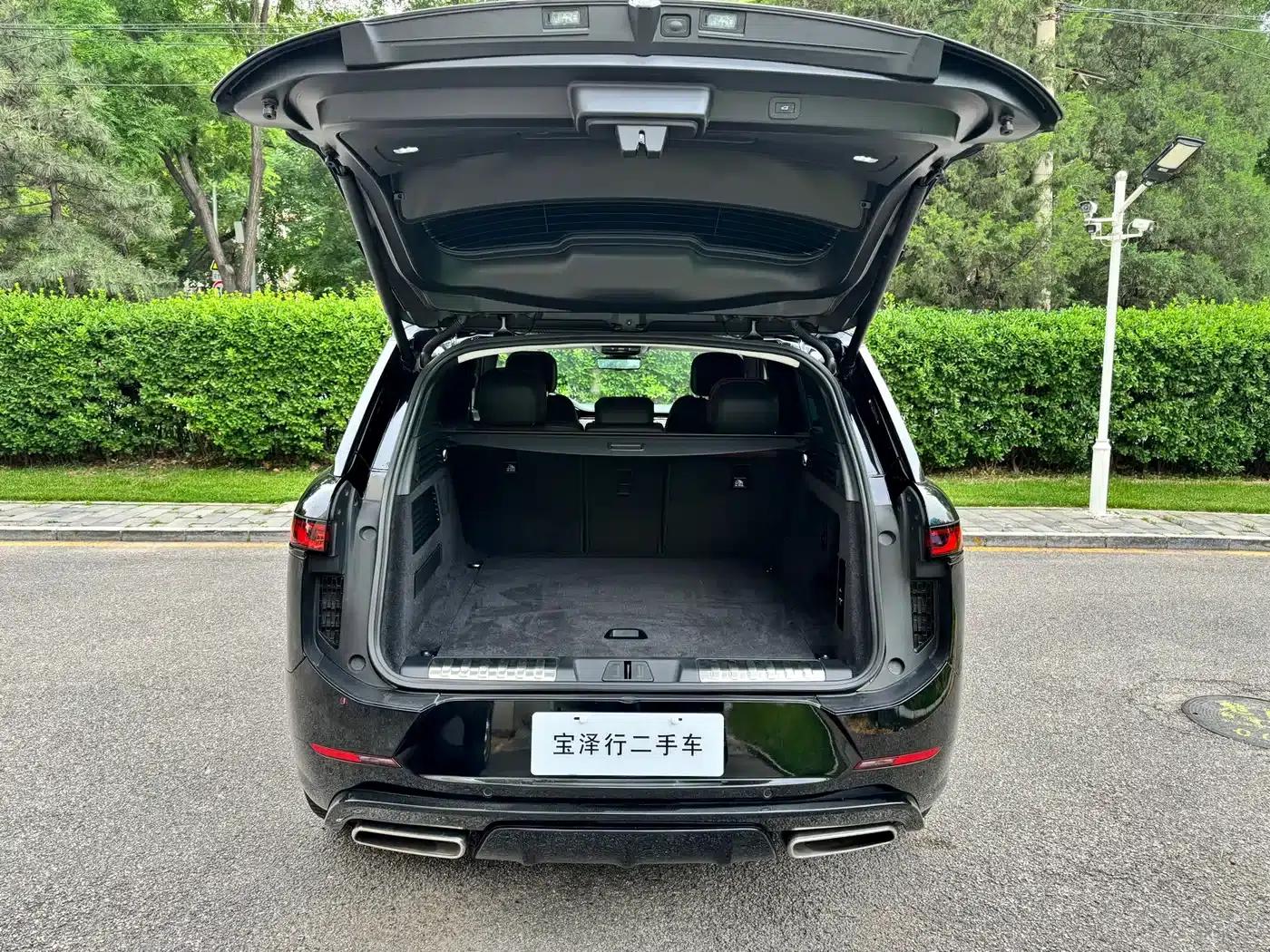 Range Rover Sport 2024 400PS Classic Edition — миниатюра 6