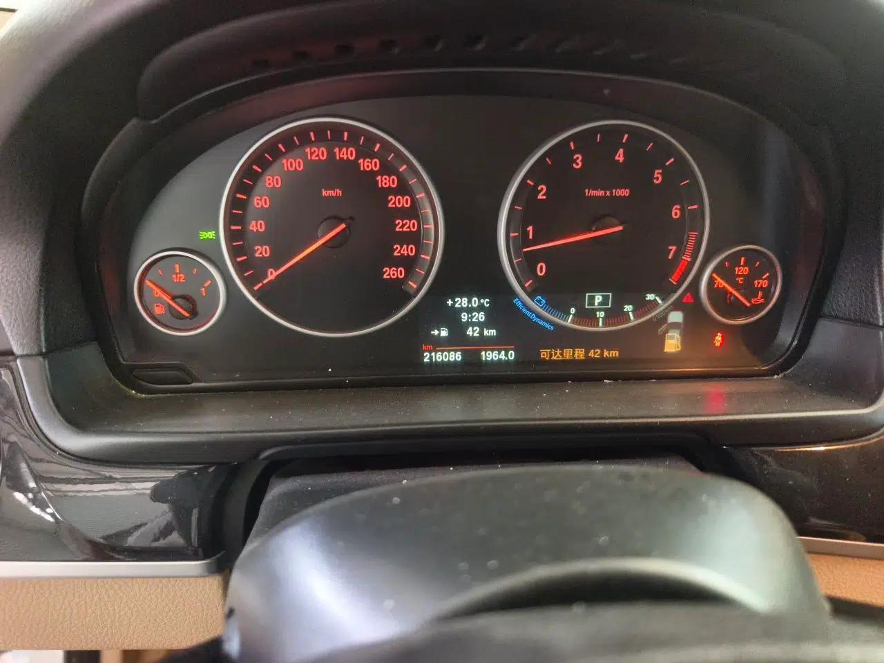 Used BMW 5 Series 2012 520Li Elegant Edition — миниатюра 12