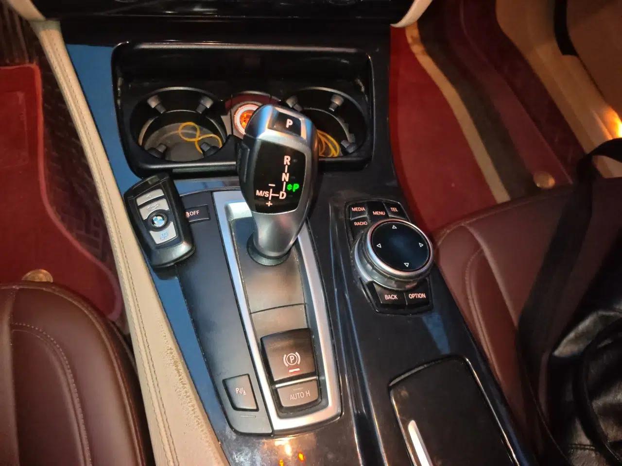 Used BMW 5 Series 2012 520Li Elegant Edition — миниатюра 14
