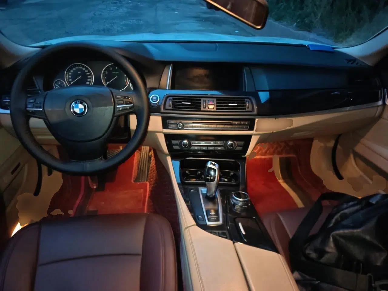Used BMW 5 Series 2012 520Li Elegant Edition — миниатюра 9