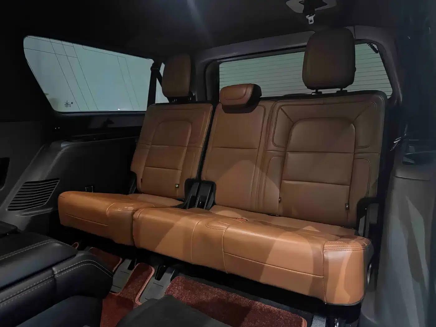 Navigator 2020 3.5T Long Wheelbase US Spec — миниатюра 17