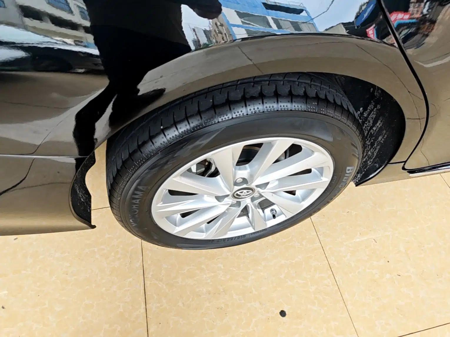 Used Toyota Camry 2023 2.0G Luxury Edition — миниатюра 11