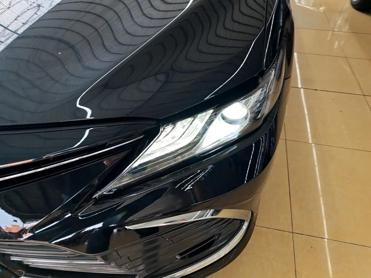 Used Toyota Camry 2023 2.0G Luxury Edition — миниатюра 8