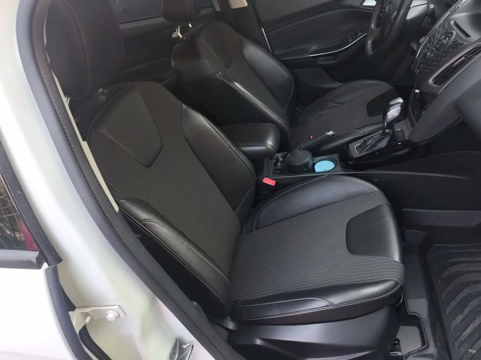 Used Ford Focus 2012 Sedan 1.6L Automatic Fashion Edition — миниатюра 19