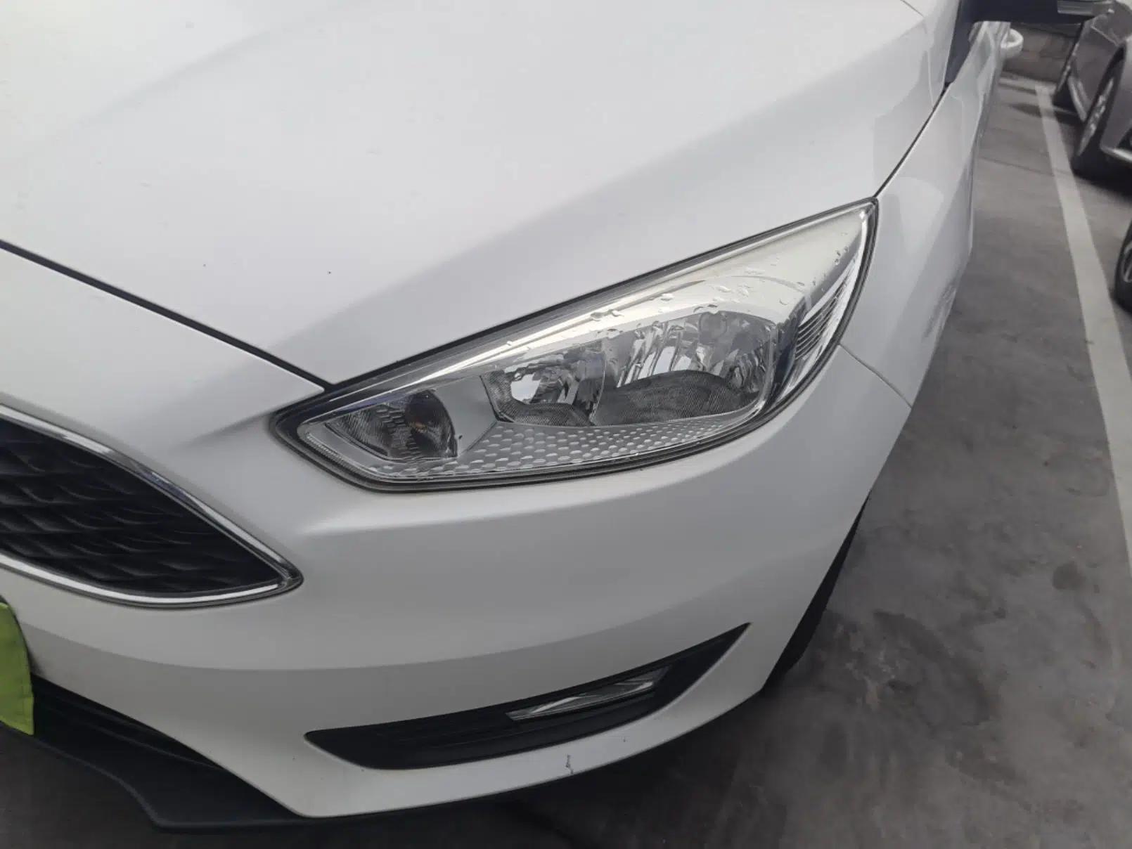 Used Ford Focus 2015 Hatchback 1.6L Automatic Comfort Model — миниатюра 8